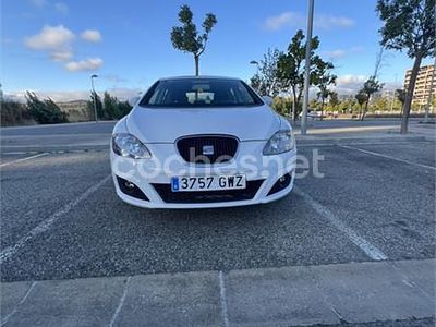 Blanco Usado 2010 Seat Leon Reference Berlina | 6750 € (Precio justo)