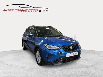 Usado Seat Arona Style 115 CV (84 kW) 2025 Azul SUV