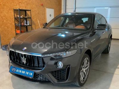 Negro Usado 2019 Maserati Levante SUV | 50.600 €