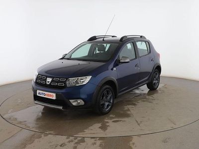 Usado Dacia Sandero 90 CV (66 kW) 2017 Azul Berlina