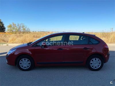 Rojo Usado 2006 Citroën C4 Berlina | 990 €