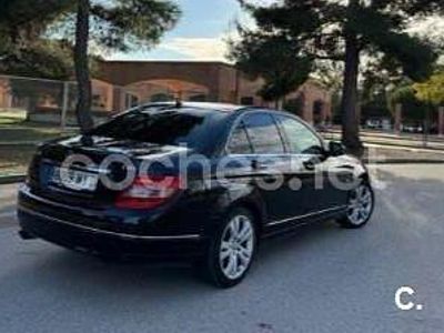 Usado Mercedes C200 Elegance 184 CV (135 kW) 2010 Azul Berlina