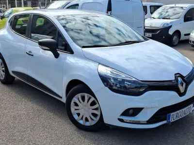 Usado Renault Clio Business 90 CV (66 kW) 2019 Blanco Utilitario