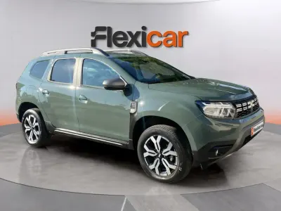 Usado Dacia Duster Journey 131 CV (96 kW) 2023 Verde SUV