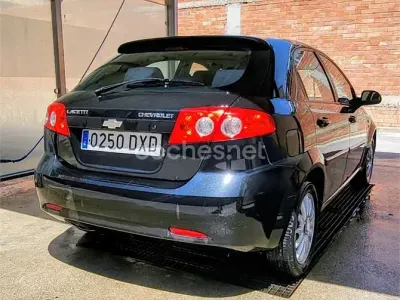 Usado Chevrolet Lacetti