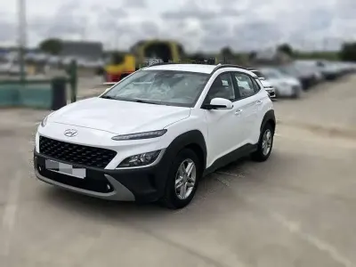 Usado Hyundai Kona 120 CV (88 kW) 2022 Blanco SUV