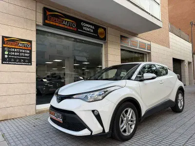 Usado Toyota C-HR Active 140 CV (102 kW) 2023 Blanco SUV