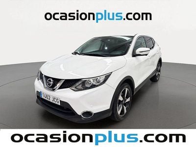 Usado Nissan Qashqai Acenta 116 HP (85 kW) 2015 Branco SUV