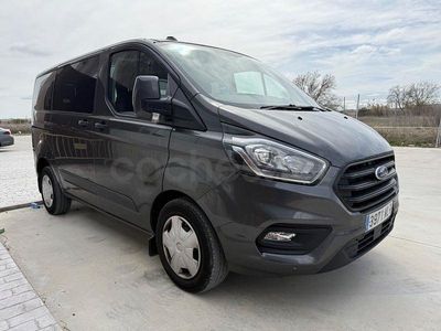 Usado Ford Transit Custom Nugget 130 CV (95 kW) 2023 Gris / plata Monovolumen