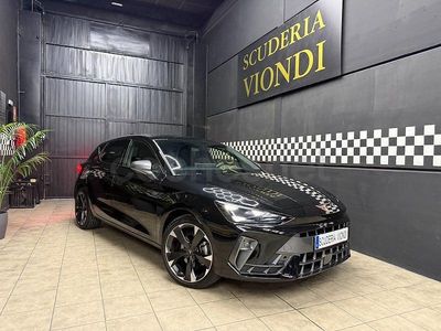 Usado Cupra Leon 150 CV (110 kW) 2025 Negro Berlina