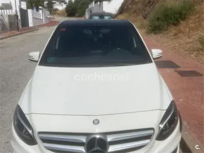 Usado Mercedes B180 109 CV (80 kW) 2015 Blanco Utilitario