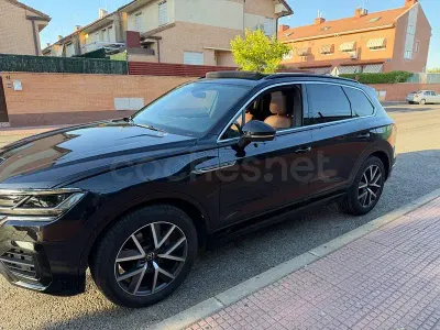 Usado VW Touareg Individual 231 CV (169 kW) 2020 Negro SUV