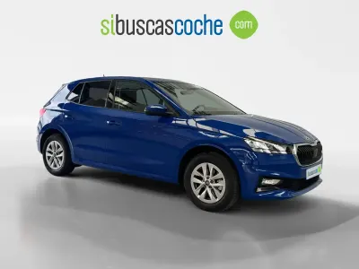 Usado Skoda Fabia Selection 115 CV (84 kW) 2026 Azul Utilitario