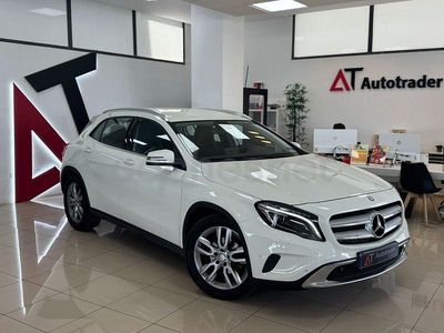 Begagnad Mercedes GLA200 Urban 136 HK (100 kW) 2016 Vit SUV