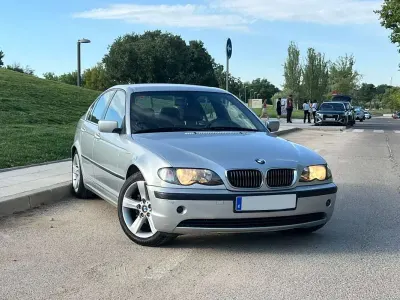 Usado BMW 316 116 CV (85 kW) 2005 Gris Berlina