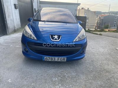 Azul Usado 2006 Peugeot 207 Berlina | 3990 € (Un poco caro)