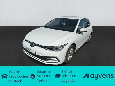 Occasion VW Golf VIII Life 110 PK (80 kW) 2022 Wit