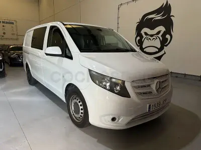 Usado Mercedes V200 Marco Polo 136 CV (100 kW) 2015 Blanco Monovolumen