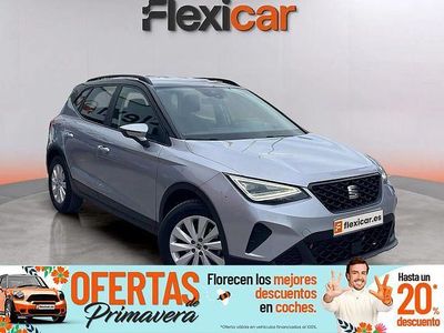 Usado Seat Arona Style 110 CV (80 kW) 2022 Gris SUV