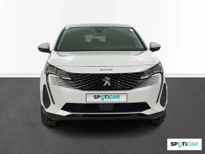 Usado Peugeot 3008 Allure 130 CV (95 kW) 2021 Blanco SUV