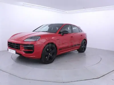 Usado Porsche Cayenne 470 CV (345 kW) 2025 Rojo SUV