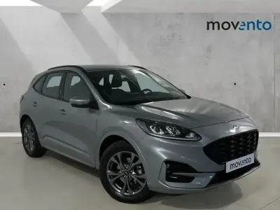 Usado Ford Kuga ST-Line 190 HP (139 kW) 2023 Cinzento SUV