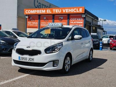 Usado Kia Carens 115 CV (84 kW) 2015 Blanco Monovolumen