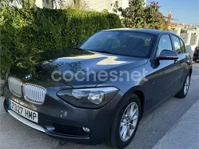 Usado BMW 118 M Sport 143 CV (105 kW) 2012 Gris / plata Utilitario