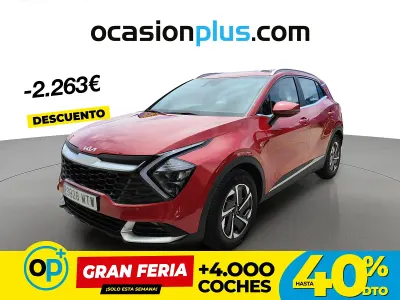 Usado Kia Sportage 136 CV (100 kW) 2024 Rojo SUV