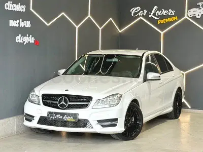 Usado Mercedes C180 Avantgarde 120 CV (88 kW) 2013 Blanco Berlina