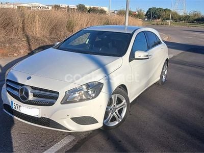 Usado Mercedes A200 Style 136 CV (100 kW) 2015 Blanco Berlina