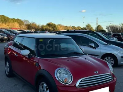 Usado Mini ONE 95 CV (69 kW) 2009 Rojo Utilitario