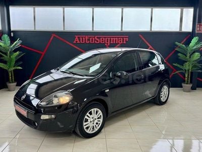 Usado Fiat Punto Lounge 77 CV (56 kW) 2013 Negro Utilitario