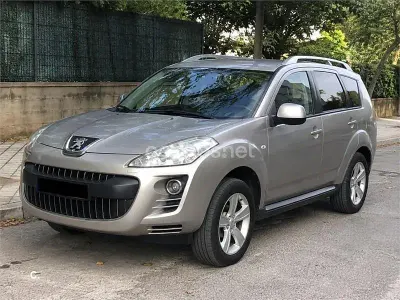 Usado Peugeot 3008 Premium 150 CV (110 kW) 2010 Gris / plata Familiar