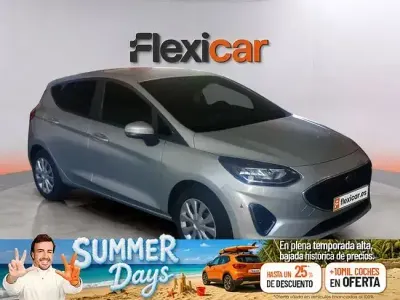 Usado Ford Fiesta Trend 75 CV (55 kW) 2023 Gris Utilitario