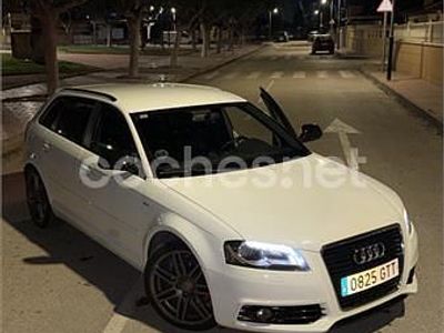 Używany Audi A3 Ambition 105 KM (77 kW) 2010 Biały Hatchback