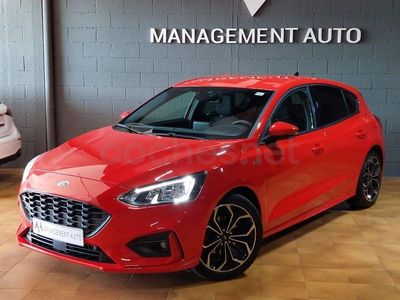 Usado Ford Focus ST-Line 125 CV (91 kW) 2022 Rojo Berlina