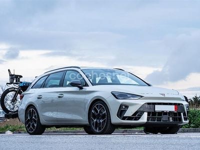 Usado Cupra Leon VZ 333 CV (244 kW) 2025 Beige Familiar