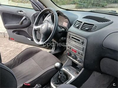 Usado Alfa Romeo 147 Distinctive 120 CV (88 kW) 2007 Negro Utilitario