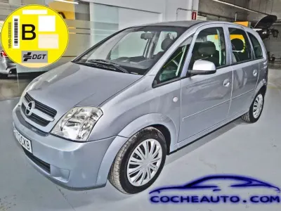 Usado Opel Meriva Cosmo 99 CV (72 kW) 2003 Gris Monovolumen