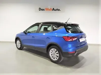 Usado Seat Arona Style 115 CV (84 kW) 2024 Azul SUV