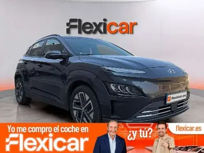 Usado Hyundai Kona 100 kW (136 CV) 2021 Gris SUV
