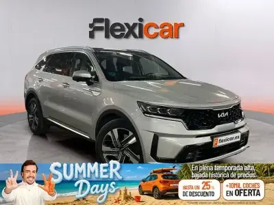 Usado Kia Sorento 194 CV (142 kW) 2023 Gris SUV