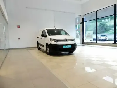 Usado Citroën Berlingo 102 HP (75 kW) 2019 Branco Monovolume