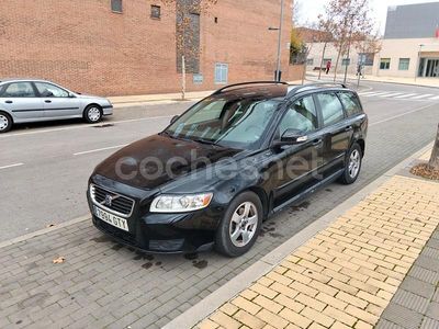 Negro Usado 2010 Volvo V50 Momentum Familiar | 4999 €