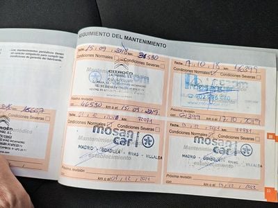 Usado Citroën C1 Seduction 68 CV (50 kW) 2014 Rojo Utilitario