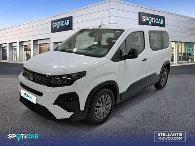 Usado Peugeot Rifter Allure 101 CV (74 kW) 2025 Blanco Monovolumen