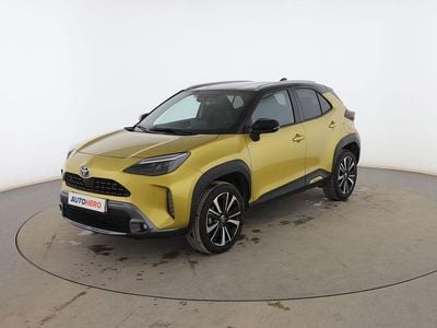 Amarillo Usado 2021 Toyota Yaris Cross Edition SUV | 26.499 € (Precio justo)