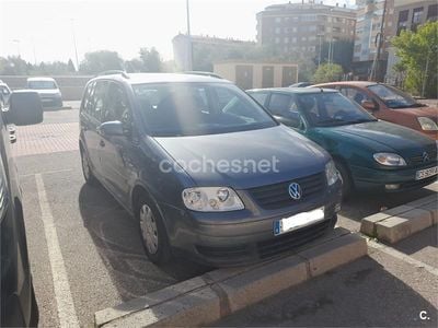 Usado VW Touran Edition 105 CV (77 kW) 2005 Gris / plata Monovolumen