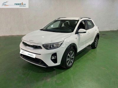Usado Kia Stonic 100 CV (73 kW) 2021 Blanco SUV